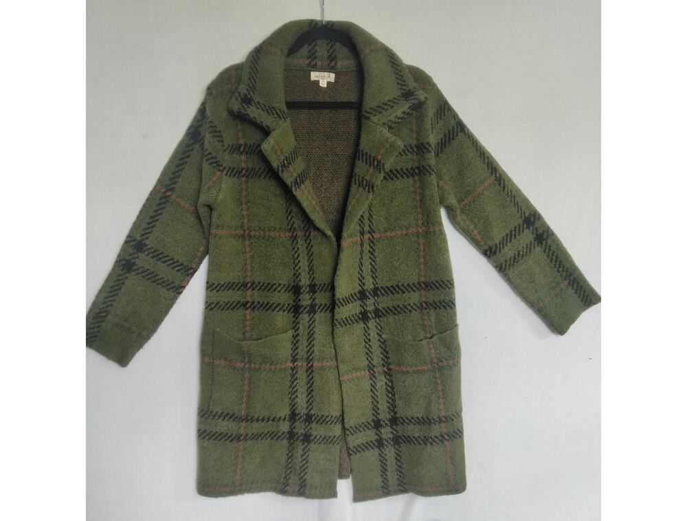 One World Open Front Coatigan Sz M Green Black Plaid knit Grannycore Fall Layer
